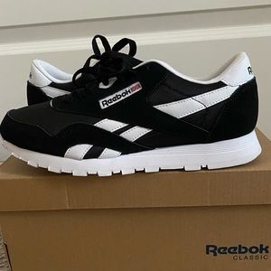 Like new Reebok classics worn 1x